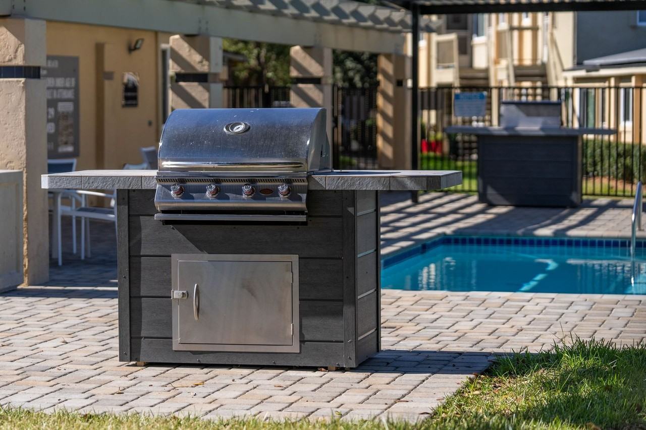 The Club House - Photo 6 of 7