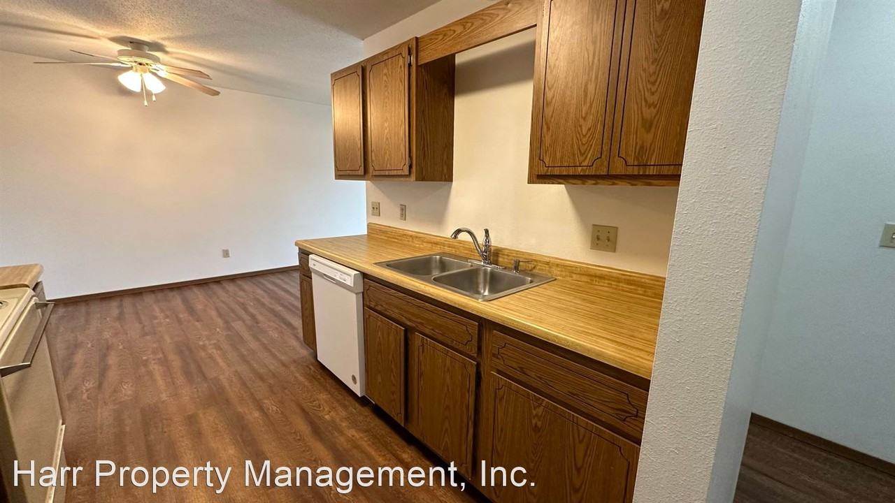 Chaplewood Apartments - Photo 2 of 2