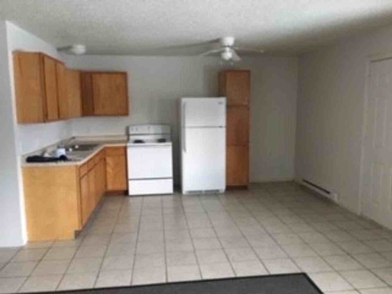 W. Ayers - Photo 3 of 11