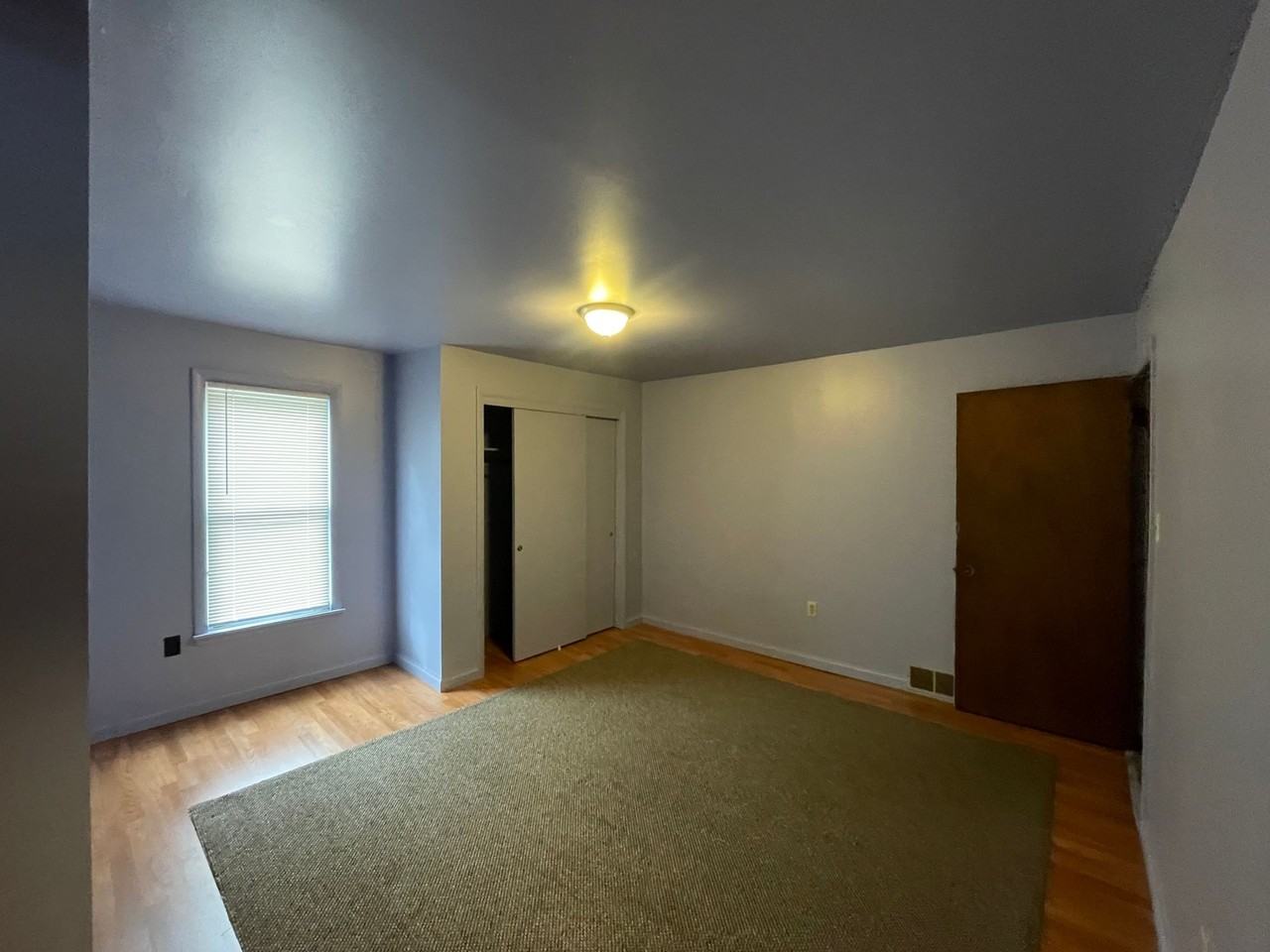 Available NOW - Photo 4 of 16