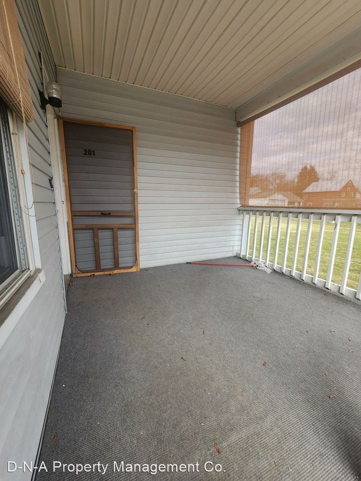 631 Kunkletown Rd/Barnhouse Lane - Photo 2 of 8