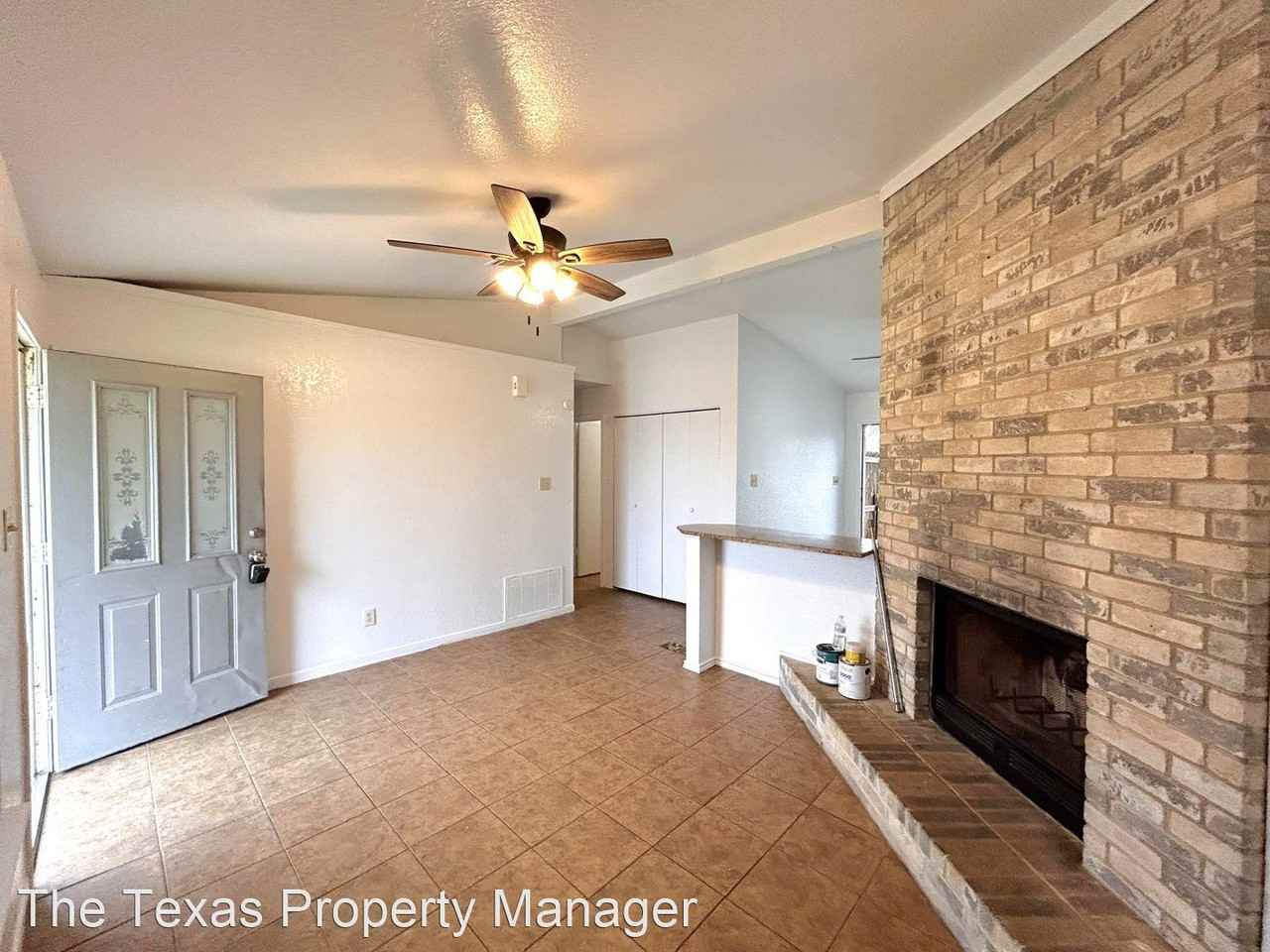 10411 Trimmier Rd - Photo 3 of 14
