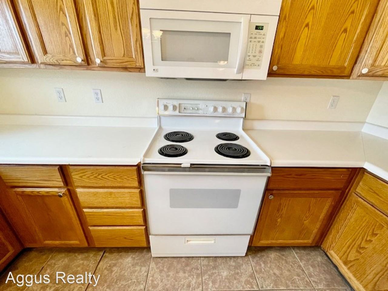 1321 W 132nd Pl - Photo 3 of 44