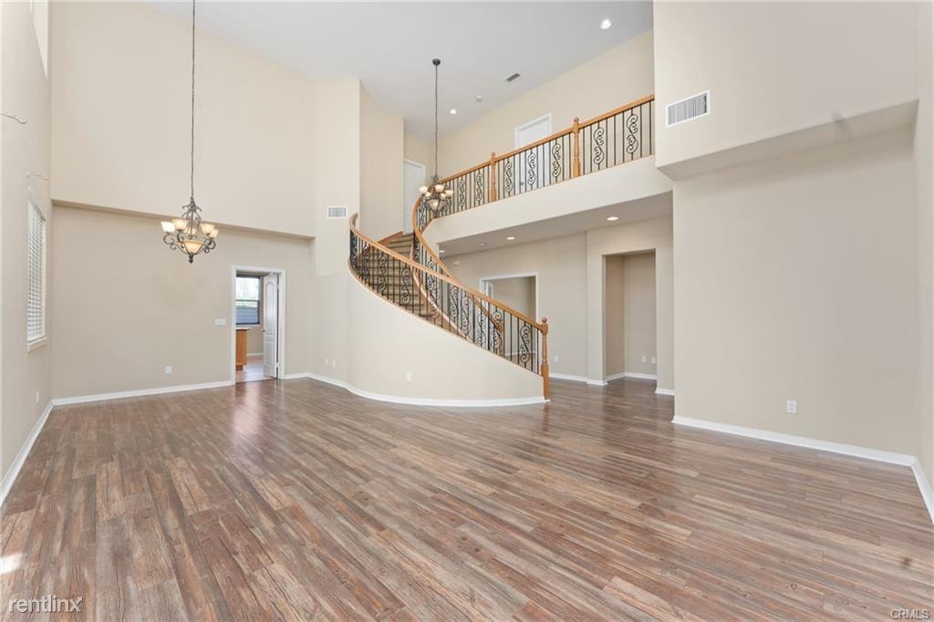 27475 Springmist Ln - Photo 2 of 20