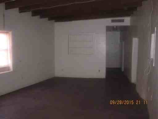 510 W 17th St - Photo 2 of 13