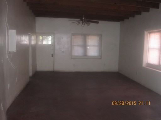 510 W 17th St - Photo 3 of 13