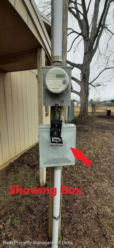 205 Main St - Photo 2 of 23