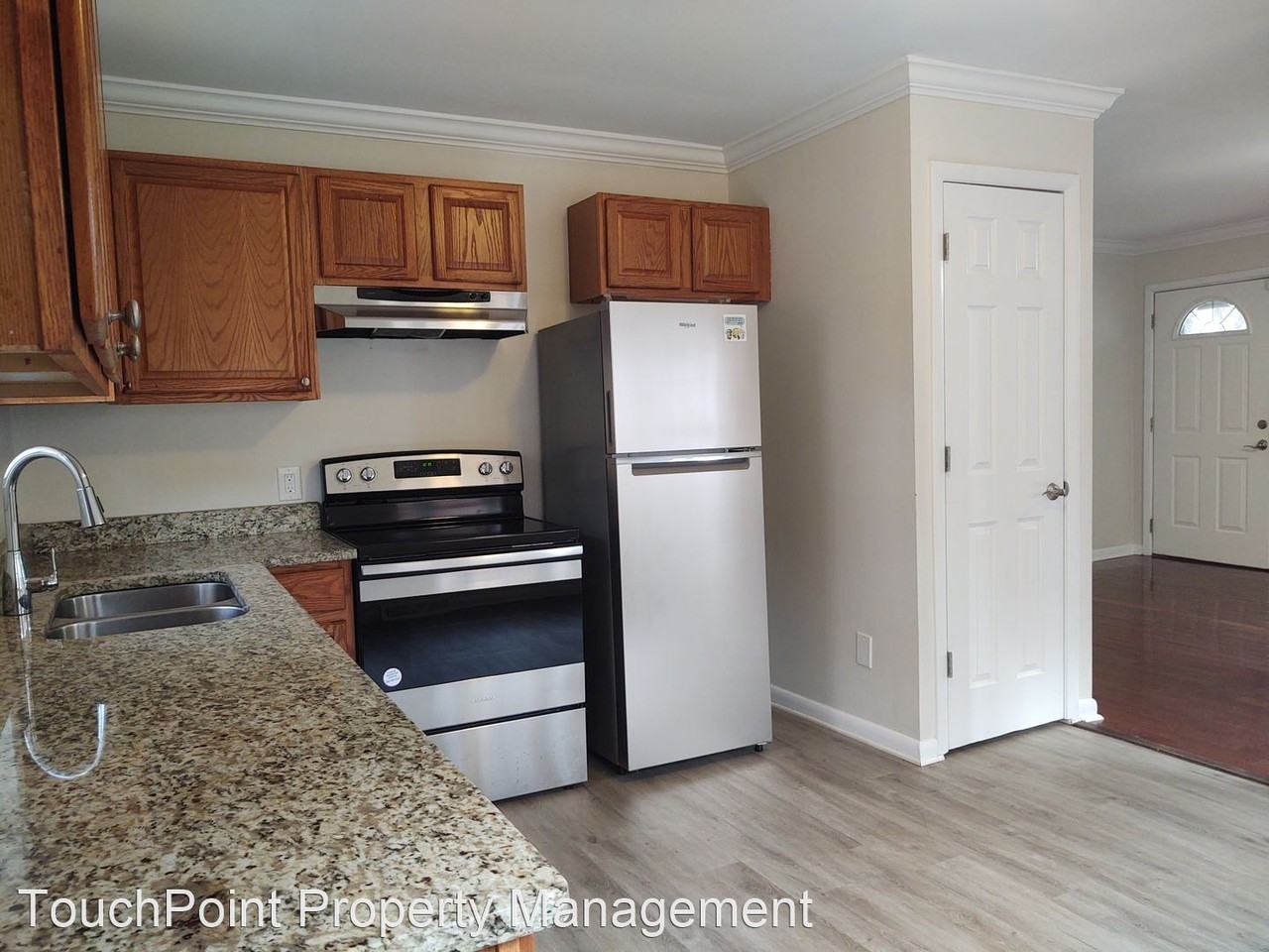 1513 Longleaf Dr - Photo 2 of 20