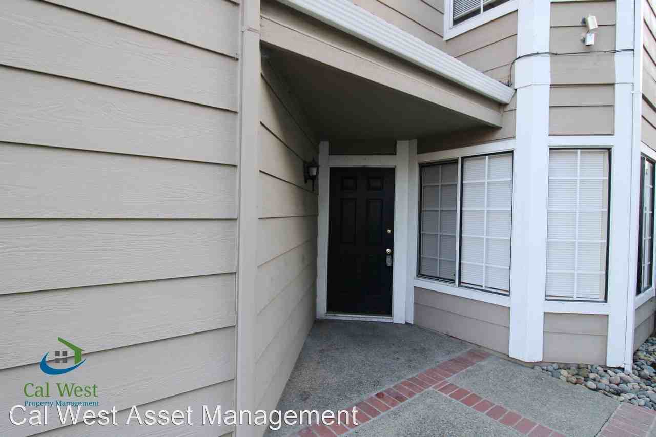 1192 Aschauer Ct - Photo 2 of 23