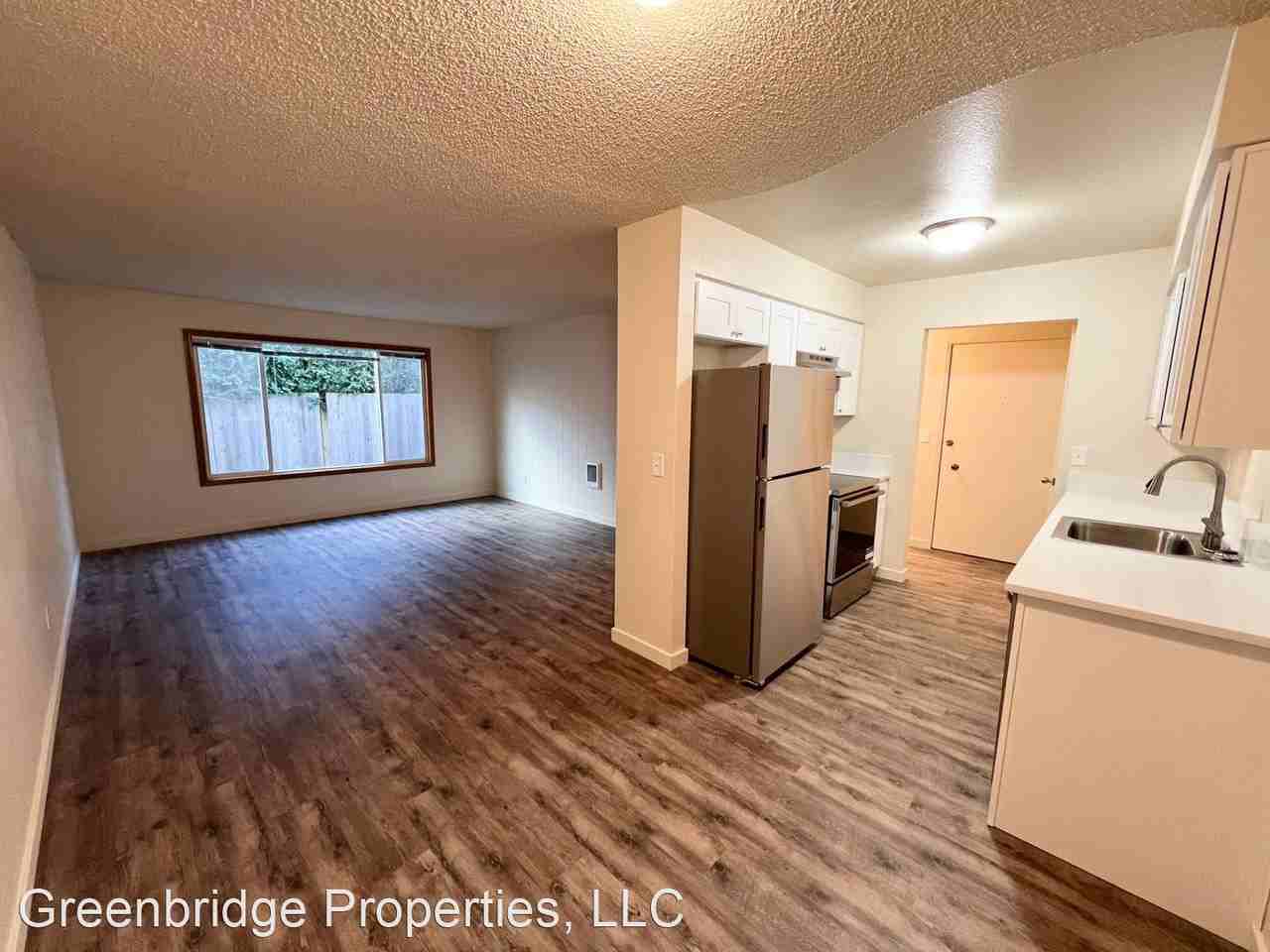 6512 SE Division St - Photo 3 of 11