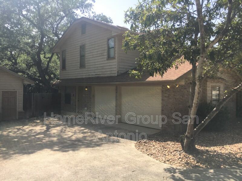 13823 Crown Blf - Photo 2 of 26