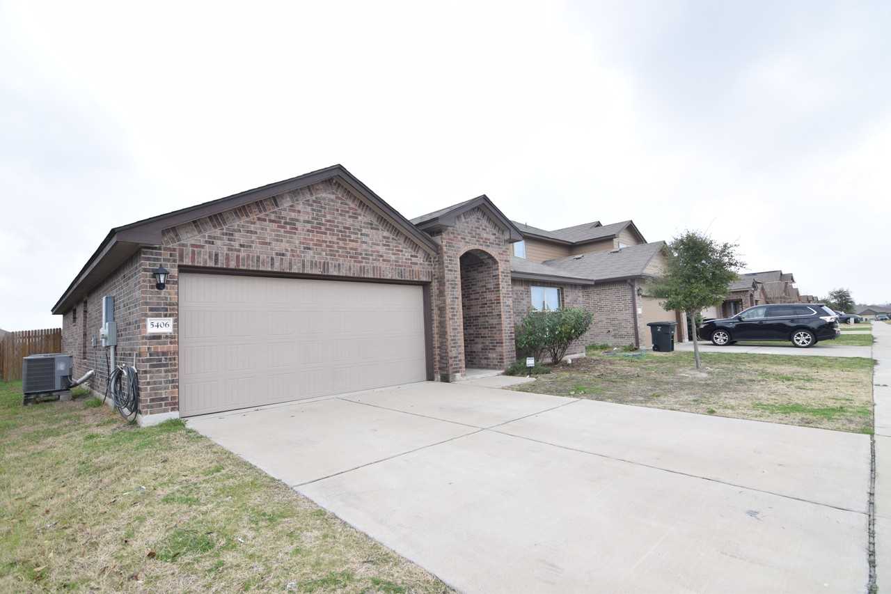 5406 Waterbank Ln - Photo 3 of 23