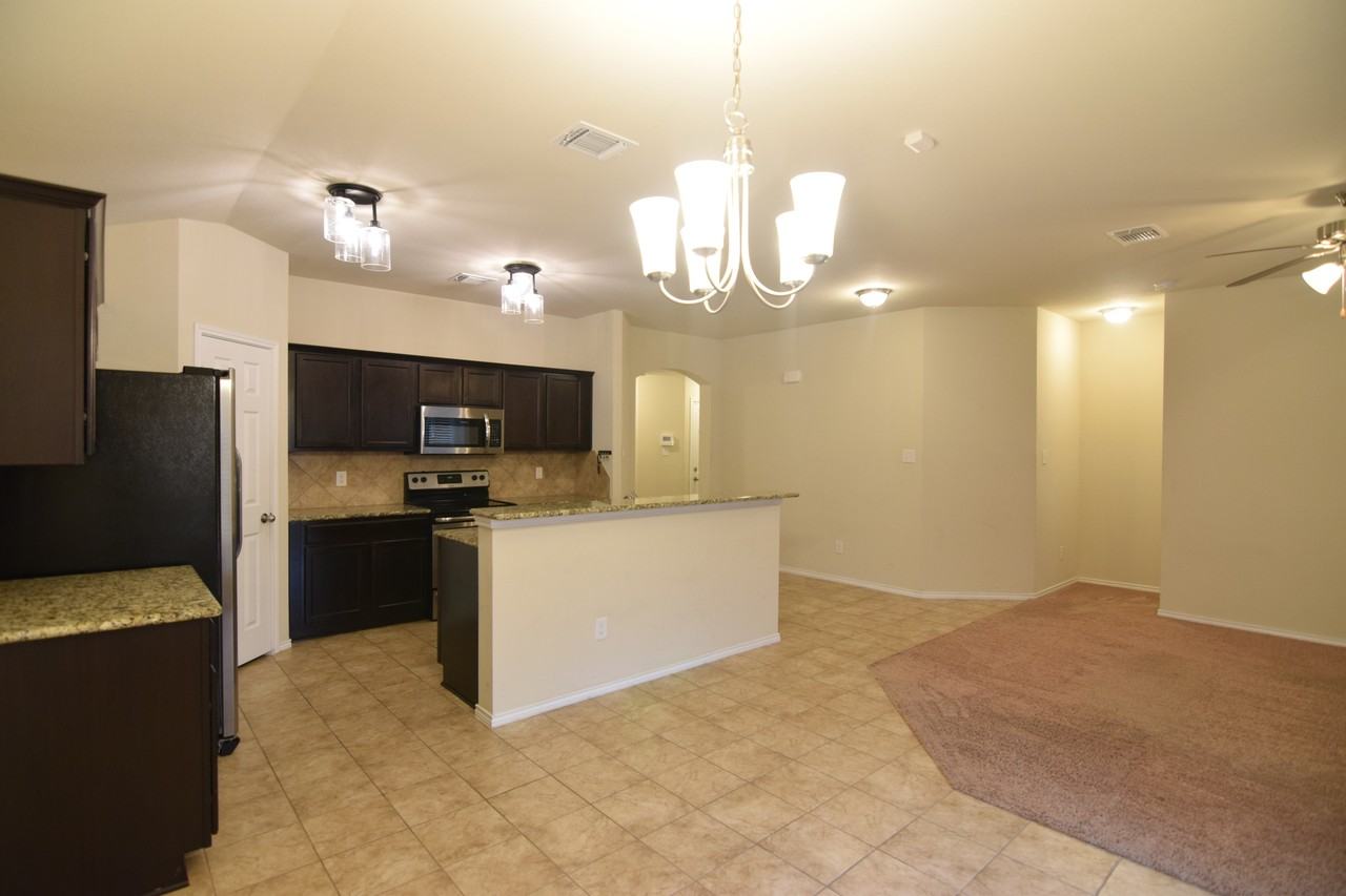 5406 Waterbank Ln - Photo 5 of 23