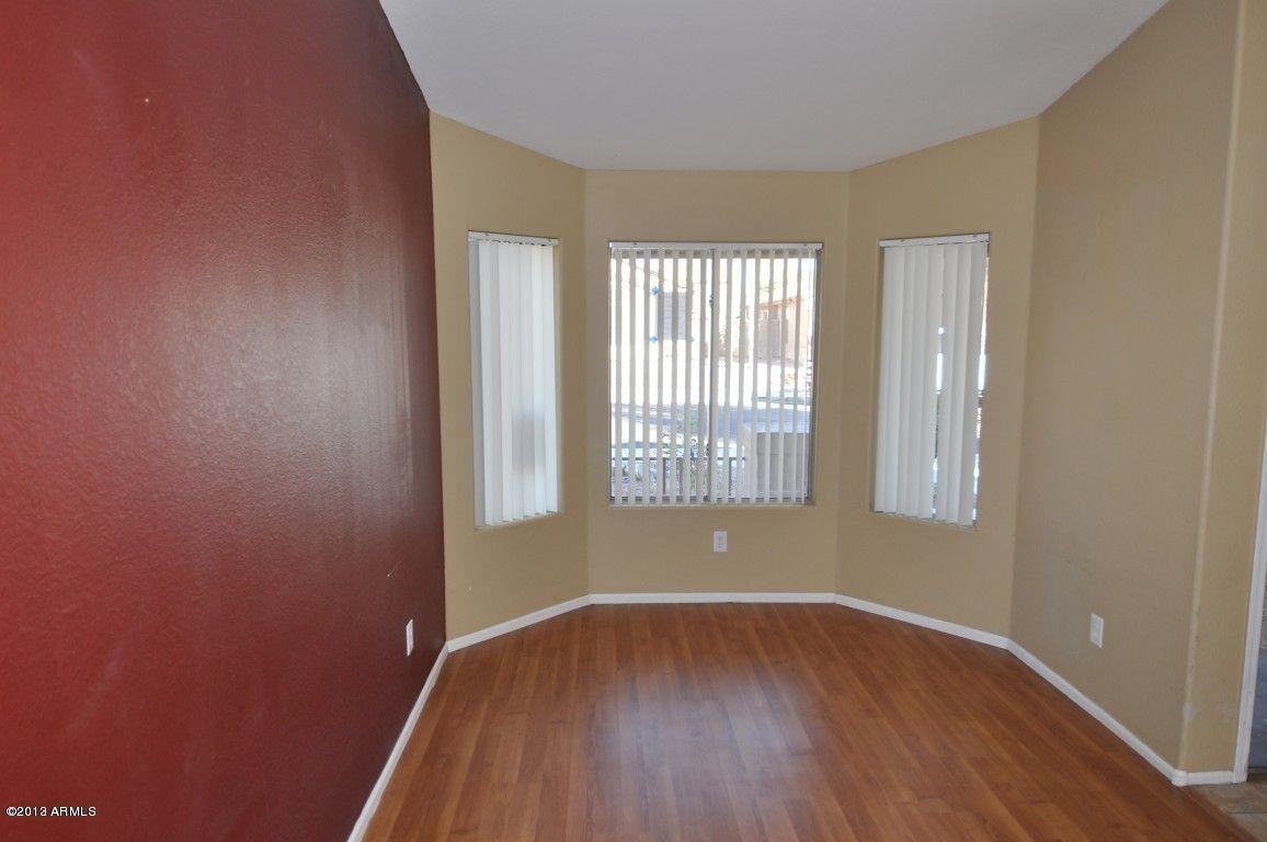 12409 W Missouri Ave - Photo 3 of 17