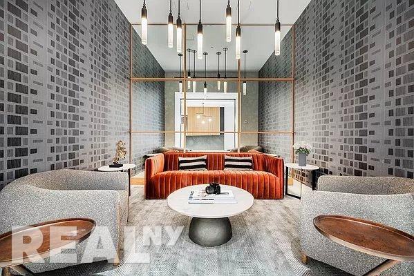 W 21st St #1306 - Photo 6 of 15