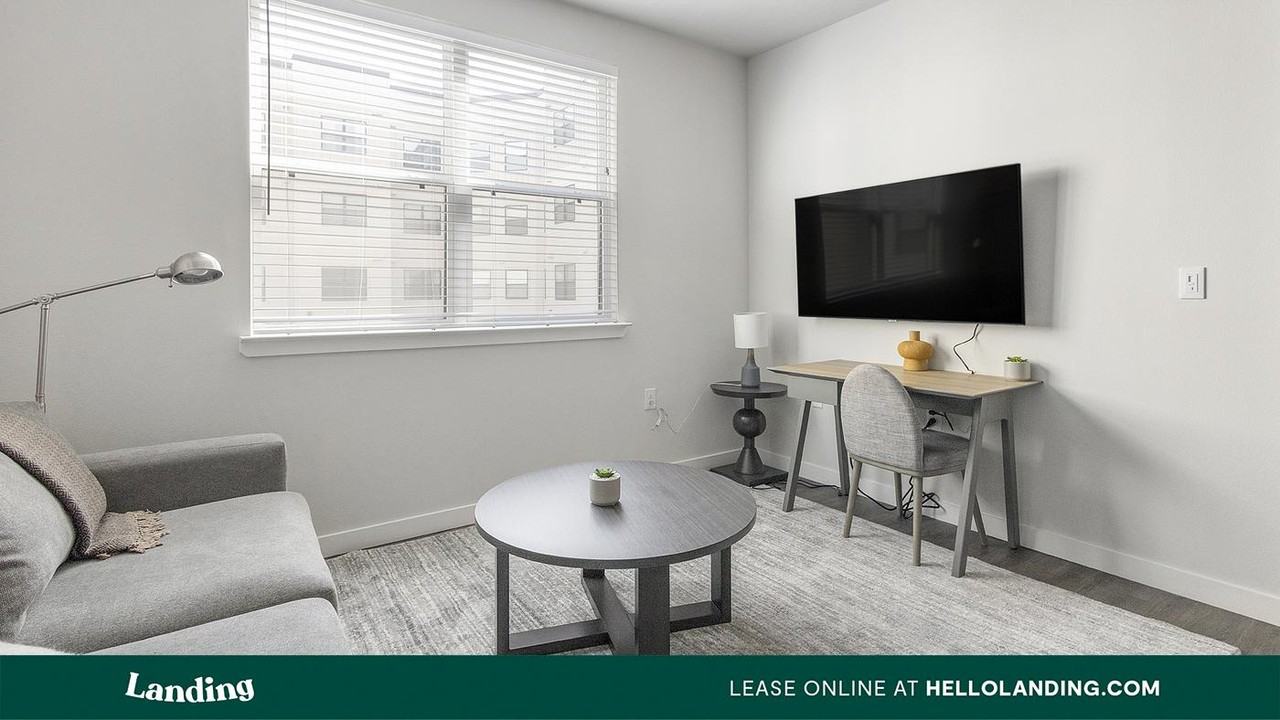 1148 Silber Rd - Photo 7 of 50