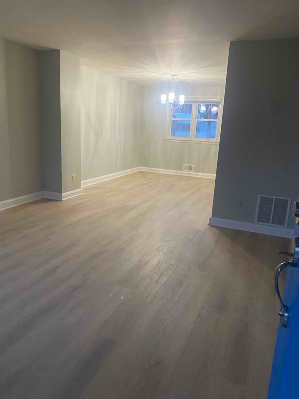 1262 Halstead Rd - Photo 2 of 24