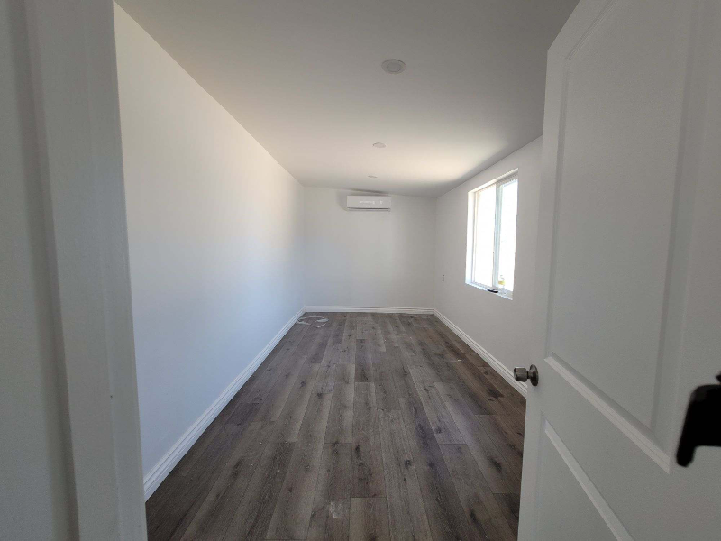 73536 Raymond Way - Photo 3 of 10