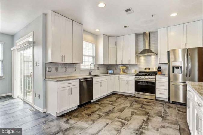 65 Two Rivers Dr - Photo 5 of 14