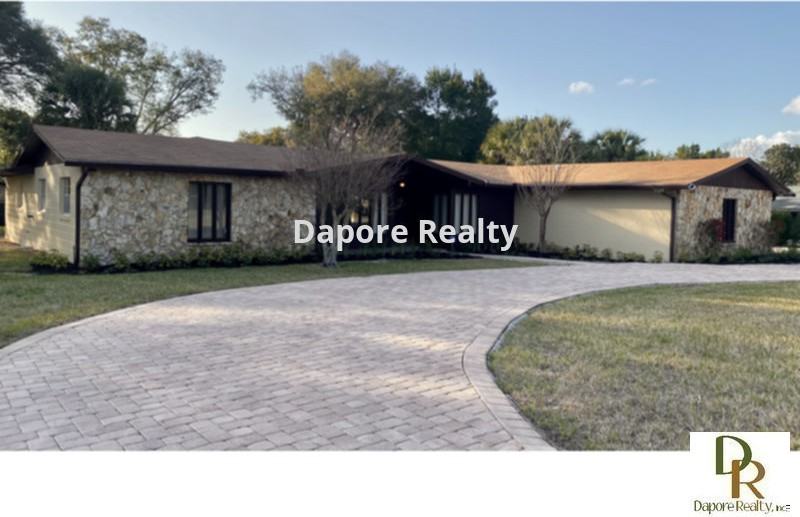 304 Adair Ave - Photo 3 of 31