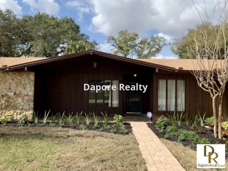 304 Adair Ave - Photo 4 of 31