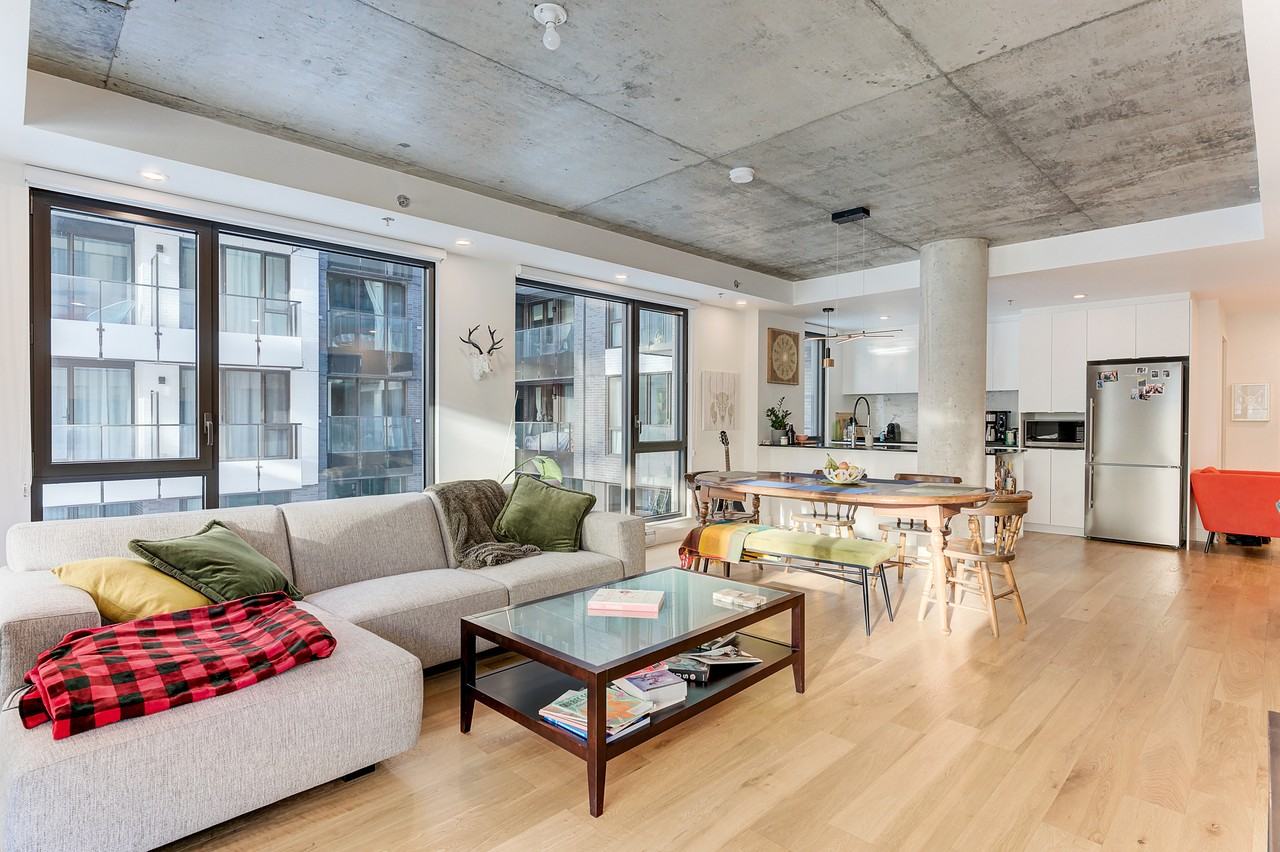 85 Rue de Castelnau Ouest #222