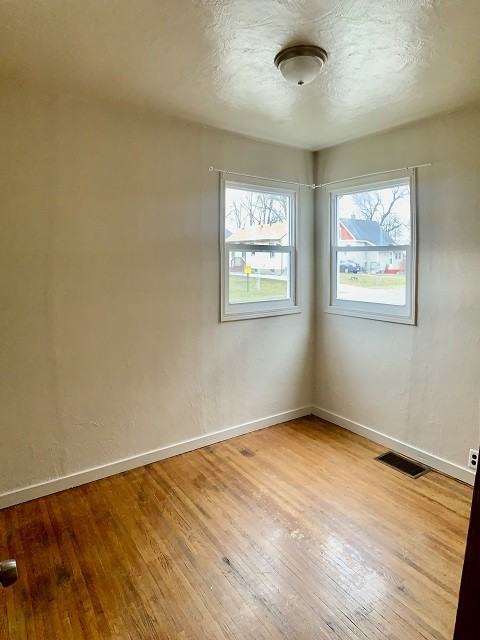126 Clinton St #1 - Photo 6 of 10