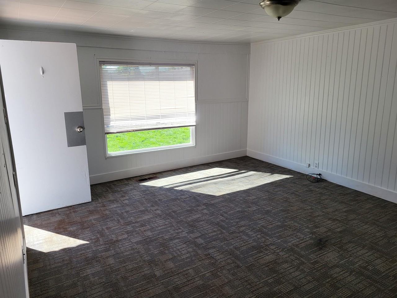 550 E 200 N #1 - Photo 4 of 8