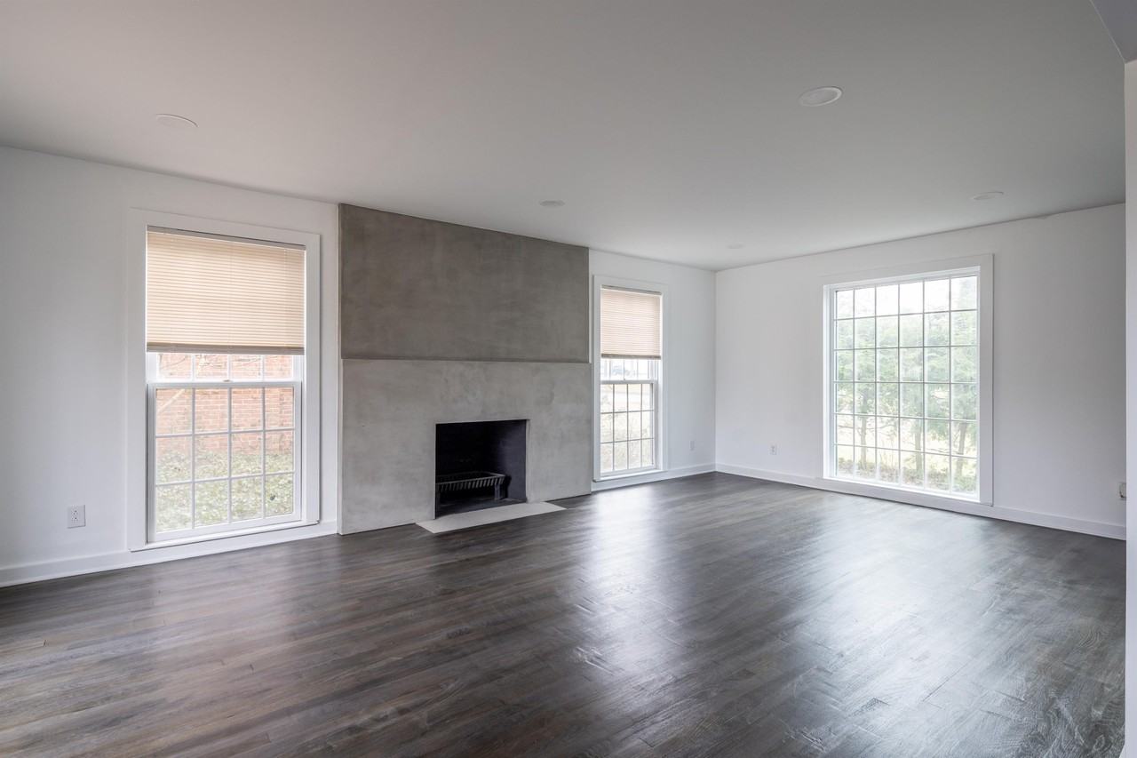 21199 Fairmount Blvd #1 - Photo 7 of 34