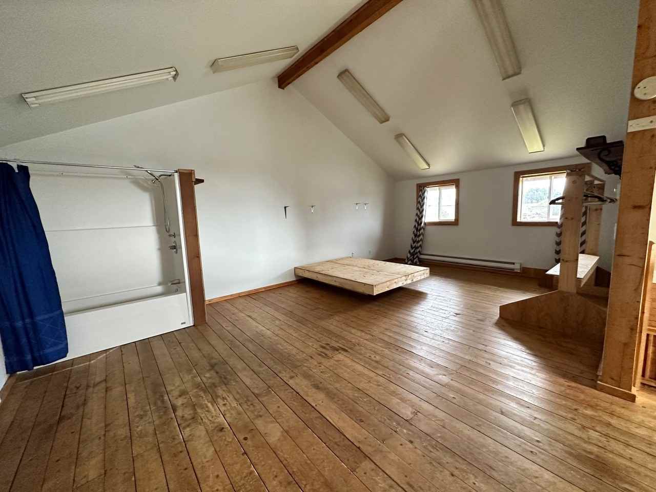 3756 Lake St - Photo 3 of 6