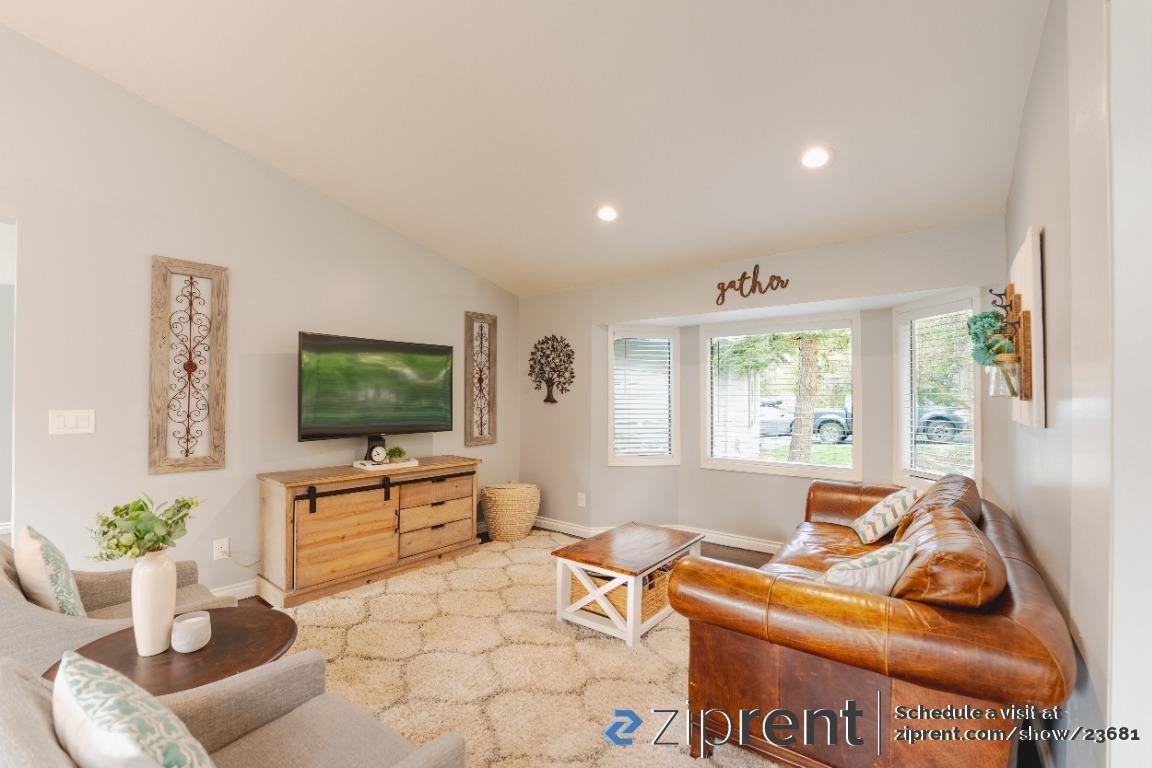 4510 130th St Se - Photo 2 of 50