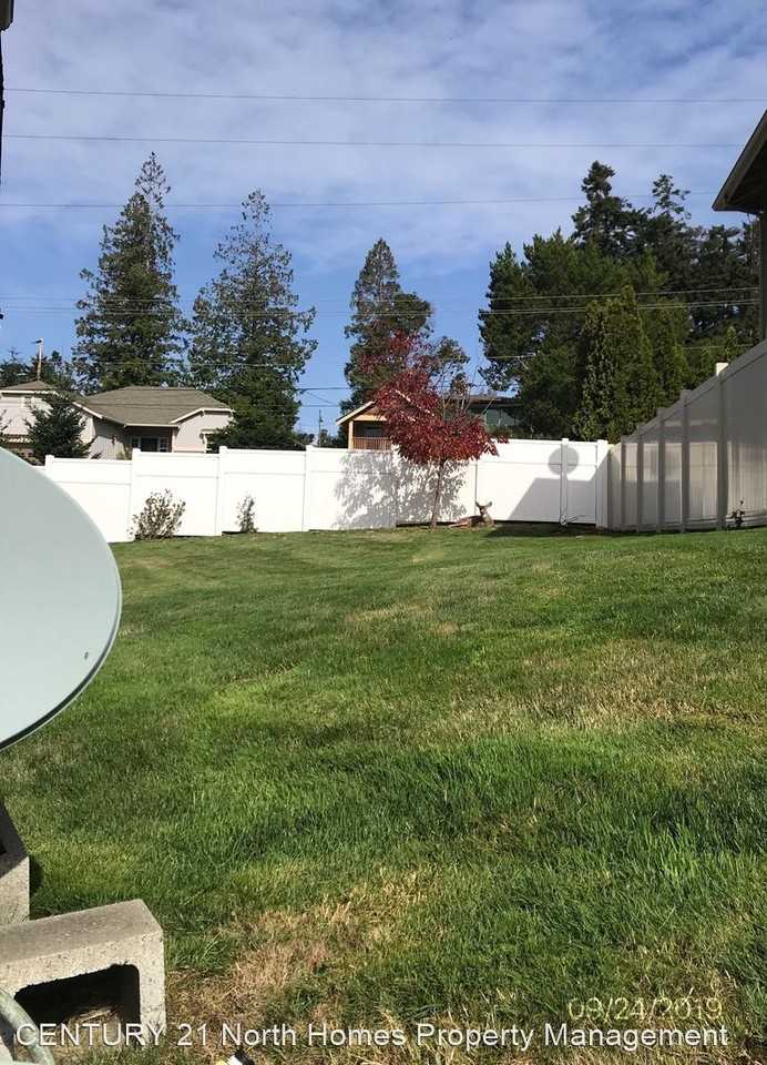 1511 Burrows Ct - Photo 2 of 23