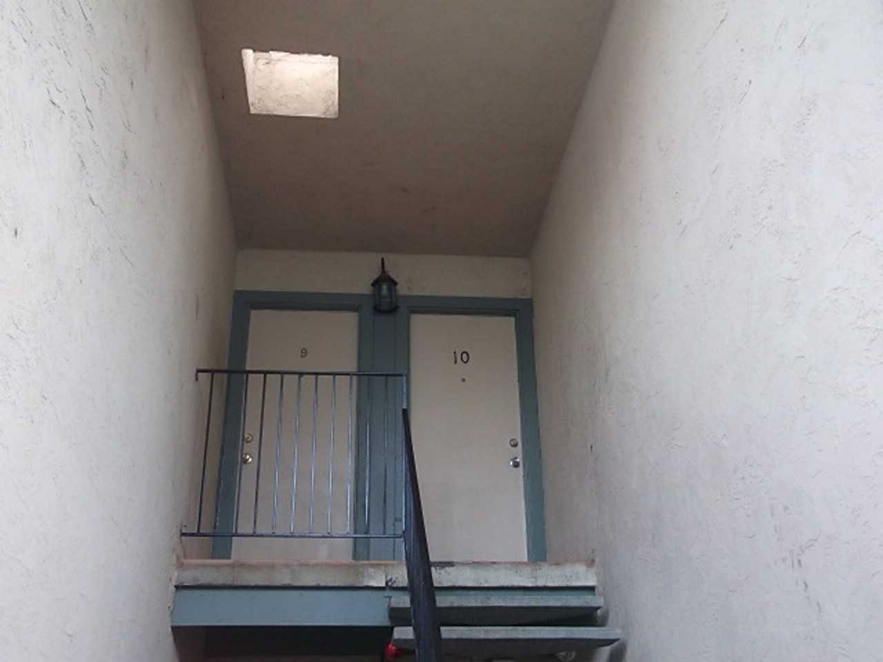 Eureka Apartments - Photo 3 of 4