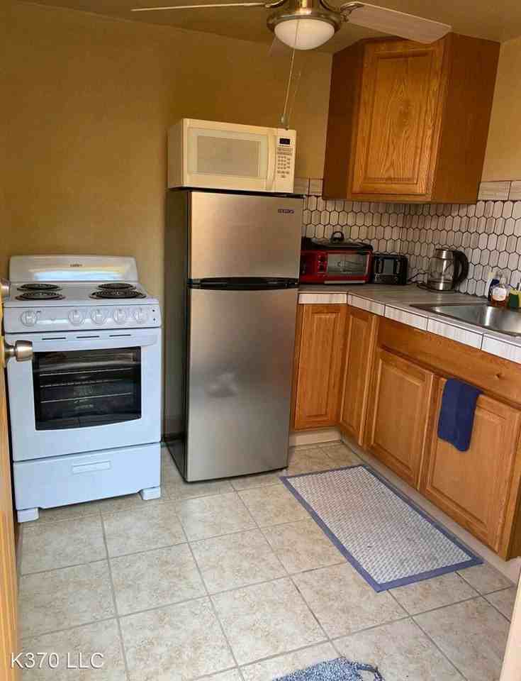 1885 W Boutz Rd - Photo 2 of 5