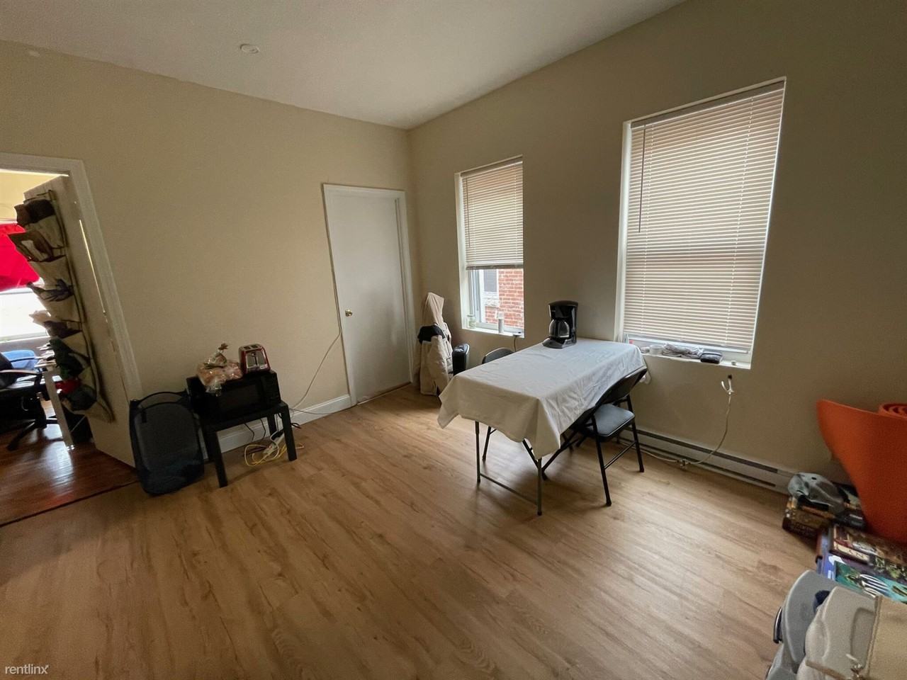 892 Huntington Ave - Photo 3 of 12