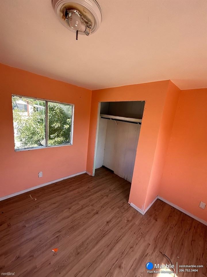 240 Sacaramento Ave Spc 23 - Photo 2 of 5