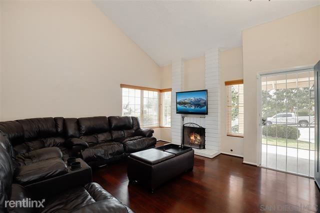 262 Skyridge Ln - Photo 3 of 24