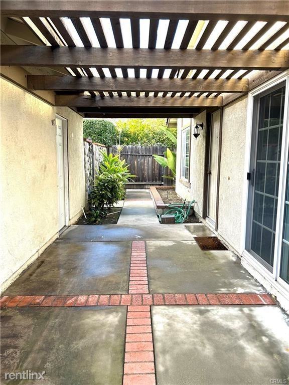 27255 Pinocha - Photo 3 of 18