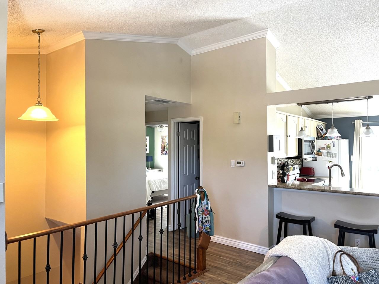 11546 Marshall St - Photo 4 of 17