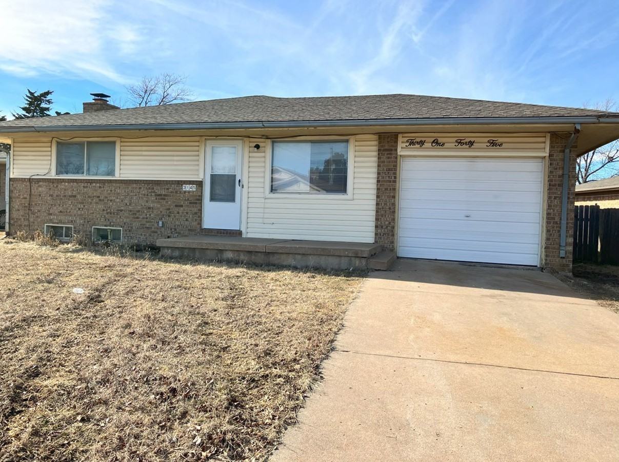 3145 S Pinecrest St - Photo 2 of 21