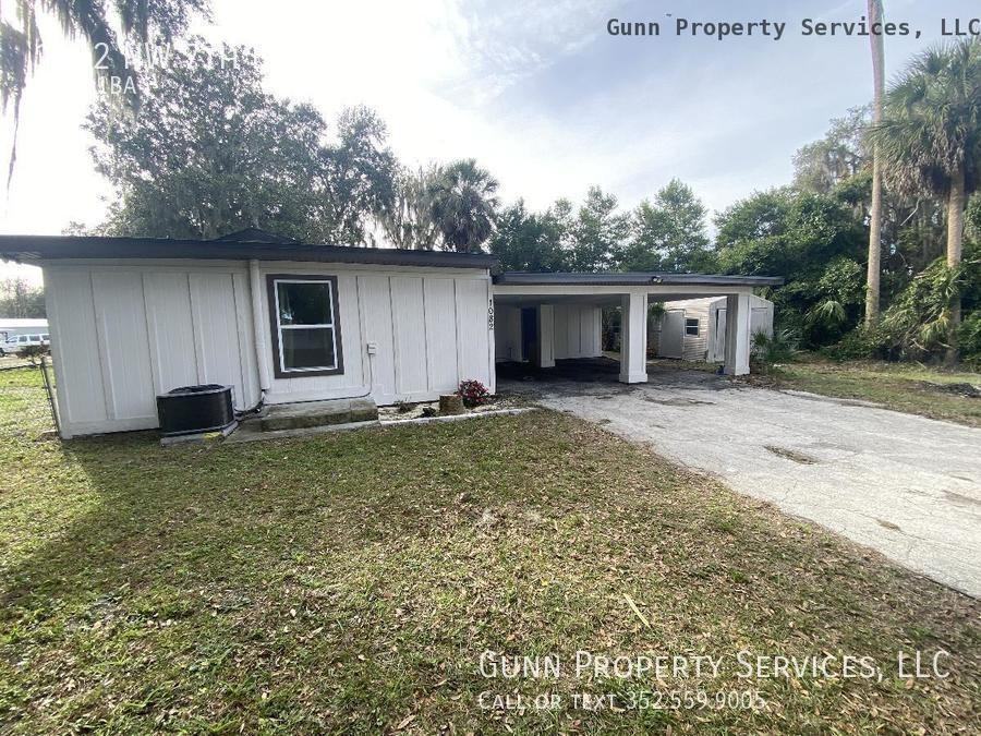 1082 Nw 7th Blvd - Photo 2 of 20