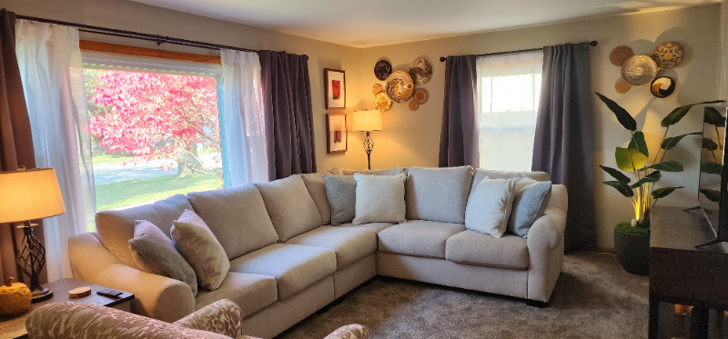 3962 S Clement Ave - Photo 2 of 16