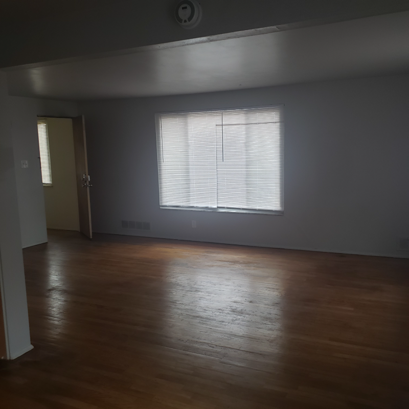 3156 Glendale Ave #1 - Photo 2 of 6