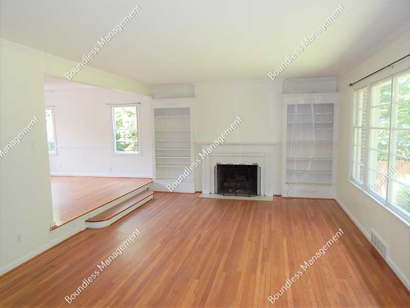1033 Scott Blvd - Photo 5 of 21