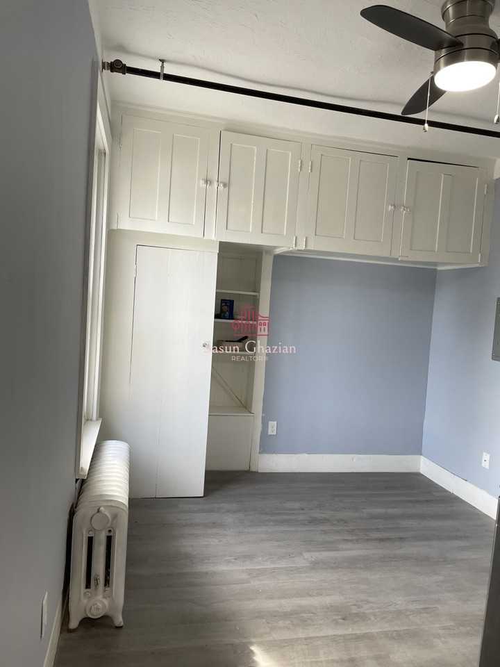 6 Windsor St #5 - Photo 2 of 5