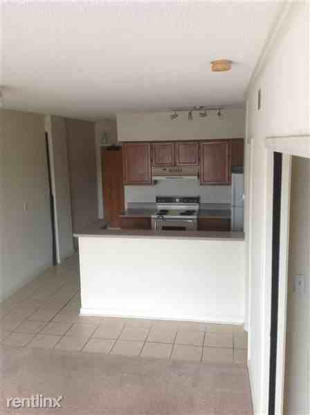 2009 Greene St - Photo 3 of 8