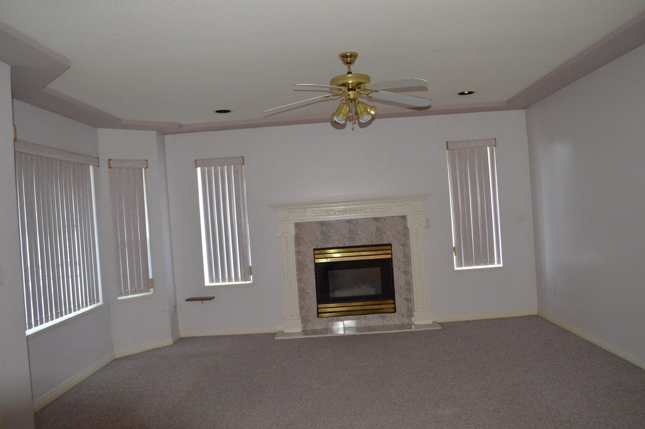 12396 221 St #1 - Photo 3 of 13