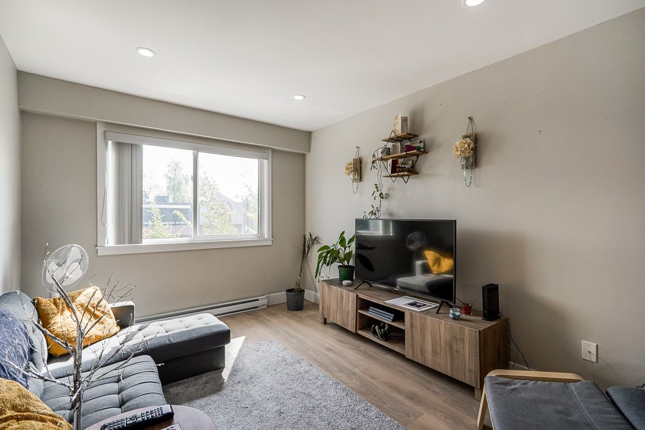 4357 Main Street #202 - Photo 3 of 20