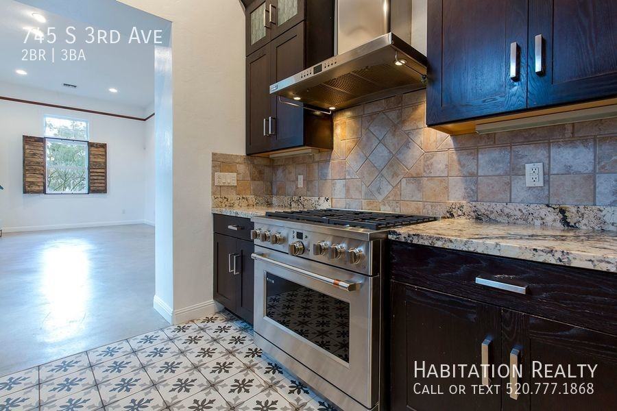 745 S 3rd Ave - Photo 3 of 33