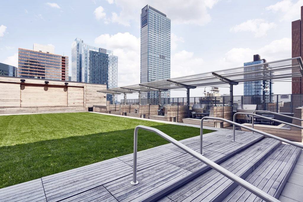 Hayden - Photo 5 of 50